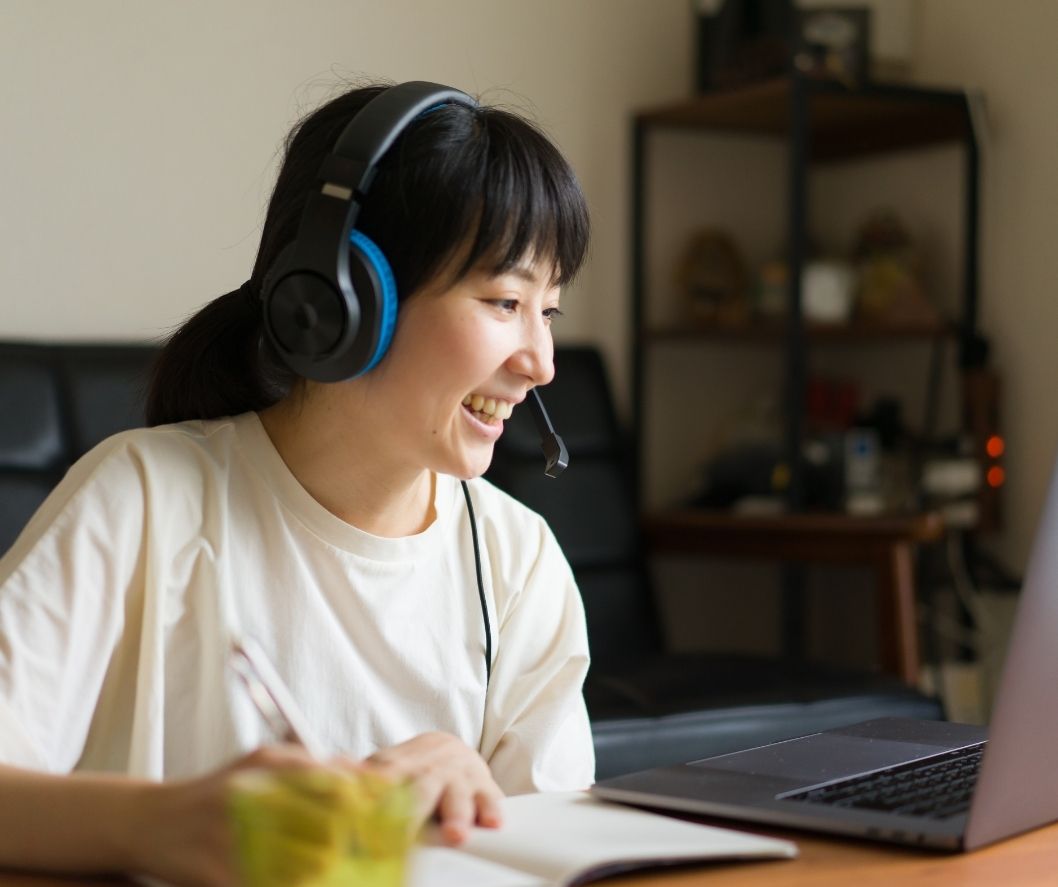 nghe thụ động tiếng nhật, học nghe kh&ocirc;ng hiệu quả, sai lầm luyện nghe, nghe nhiều nhưng kh&ocirc;ng giỏi, c&aacute;ch nghe đ&uacute;ng